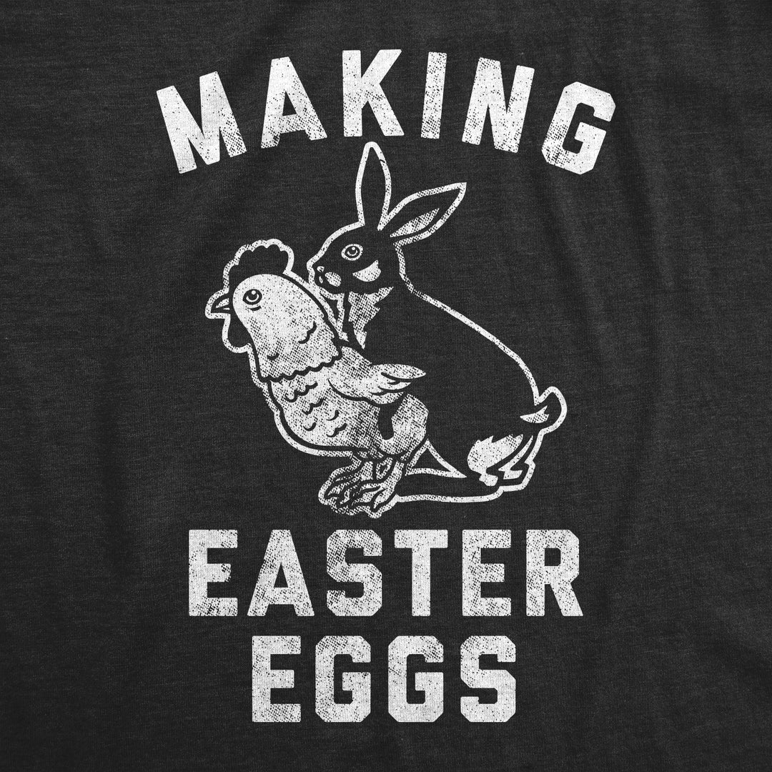 Making Easter Eggs Men's T Shirt