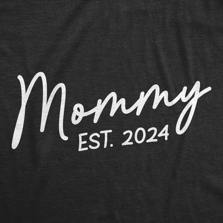 Mommy Est 2024 Women's T Shirt