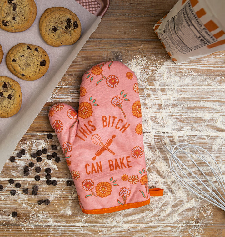 This Bitch Can Bake Oven Mitt Bakeware