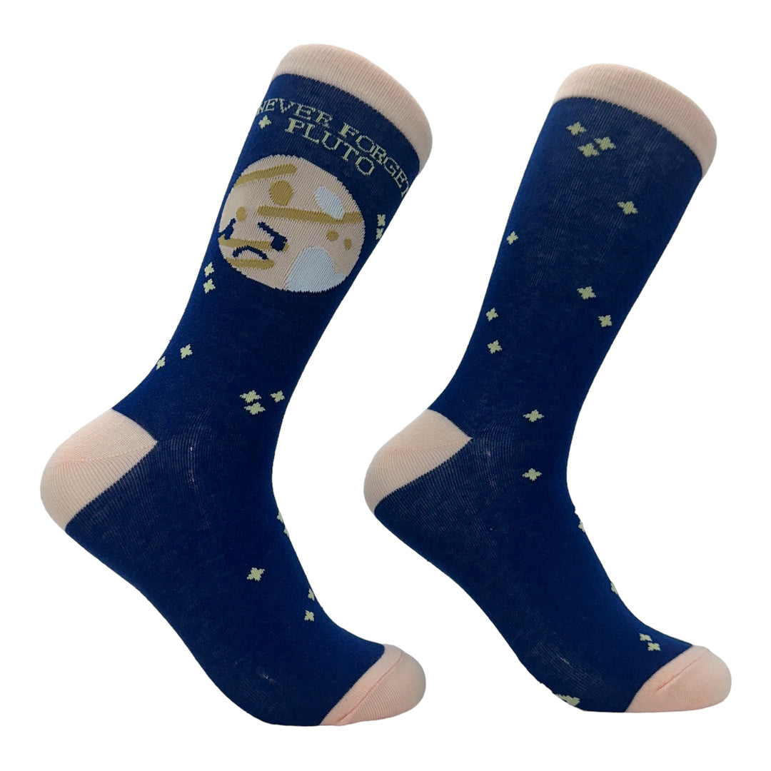 Funny Blue - Pluto Women's Never Forget Pluto Sock Nerdy Space sarcastic Tee