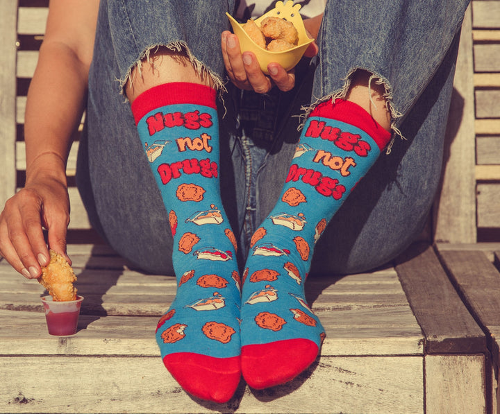 Mens Nugs Not Drugs Socks